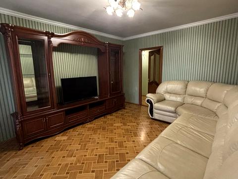 квартира за адресою Жоліо Кюрі вул., 64