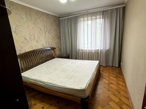 квартира за адресою Жоліо Кюрі вул., 64