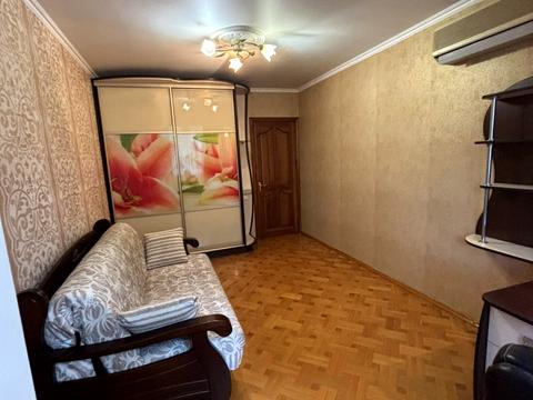 квартира за адресою Жоліо Кюрі вул., 64