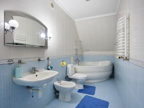 комерційна за адресою Бориславська вул., 31Б