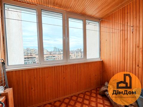 квартира за адресою Ревуцького вул., 17