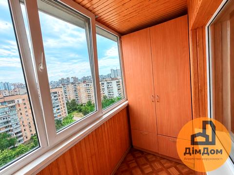 квартира за адресою Ревуцького вул., 17