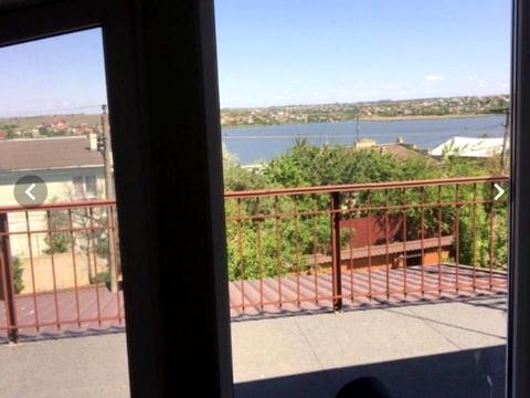 будинок за адресою 10-я линия