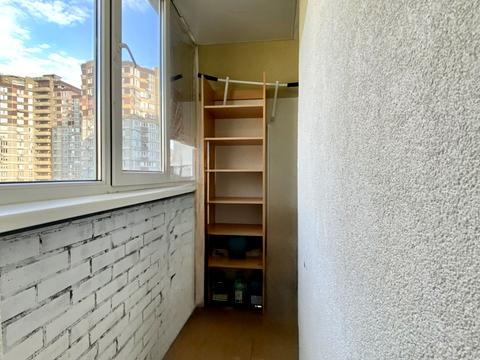квартира за адресою Анни Ахматової вул., 22
