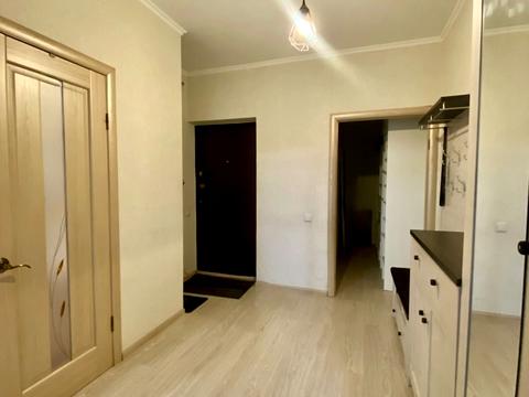 квартира за адресою Анни Ахматової вул., 22