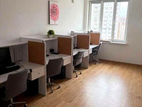 коммерческая по адресу Днепровская набережная ул., 14-Б