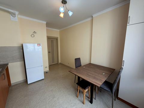квартира по адресу Угорская ул., 14к