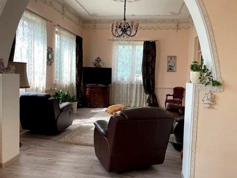 дом по адресу Умова ул.
