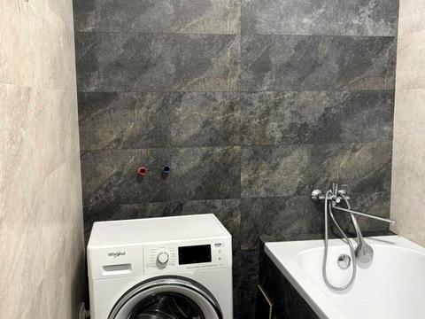 квартира за адресою В'ячеслава Чорновола вул., 22