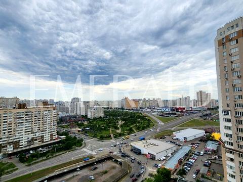 квартира за адресою Срібнокільська вул., 1