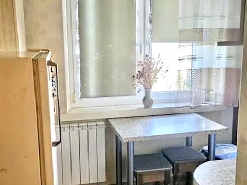 квартира за адресою Амосова вул. (Корчагінців), 38