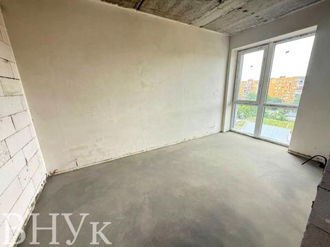 квартира за адресою Ужгород, Бориса Тлехаса вул., (Будинок 5)