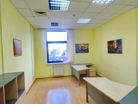 комерційна за адресою Олександра Кониського вул., 15