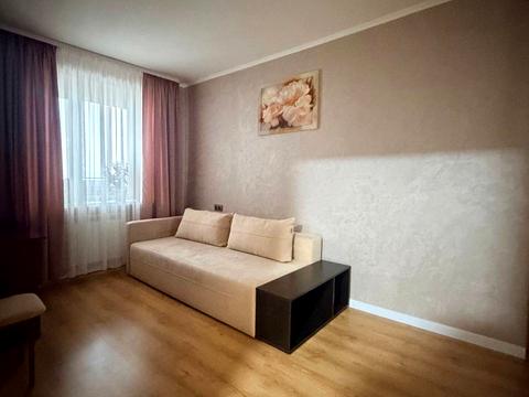 квартира за адресою Молодіжна вул., 8