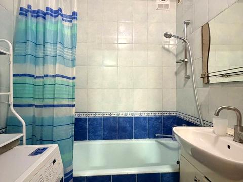 квартира за адресою Молодіжна вул., 8