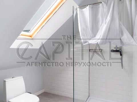 будинок за адресою Гідності вул. (Жертв Революції), 76А