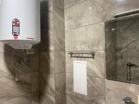 квартира по адресу Парижской Коммуны ул., 4