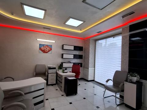 комерційна за адресою Вовчинецька вул., 207