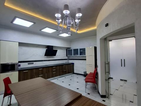 комерційна за адресою Вовчинецька вул., 207