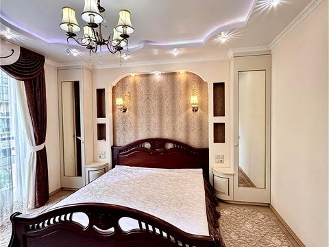 квартира за адресою Анатолія Петрицького вул., 21