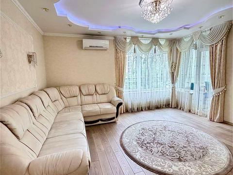квартира за адресою Анатолія Петрицького вул., 21