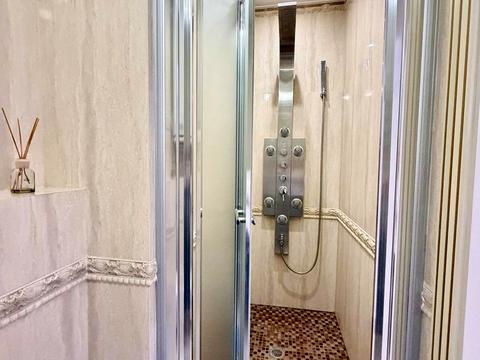 квартира за адресою Анатолія Петрицького вул., 21