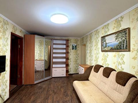 квартира за адресою Сергія Гладуша вул. (Карбишева), 14