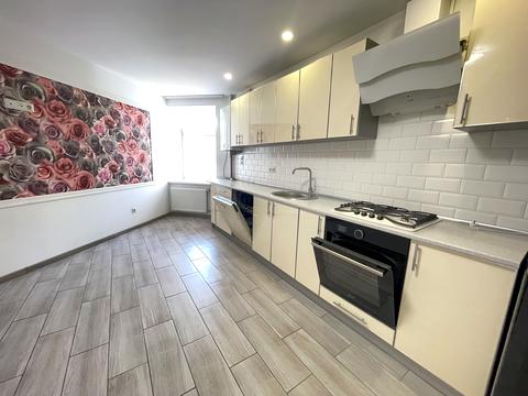 квартира по адресу Крушельницкой ул., 35