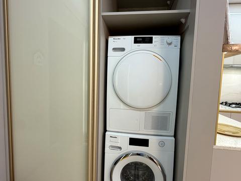 квартира за адресою Мартинова просп., (вул. Григорія Сковороди, 16)
