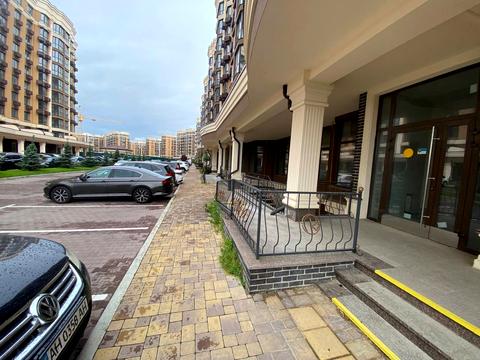 комерційна за адресою Щаслива вул., 67