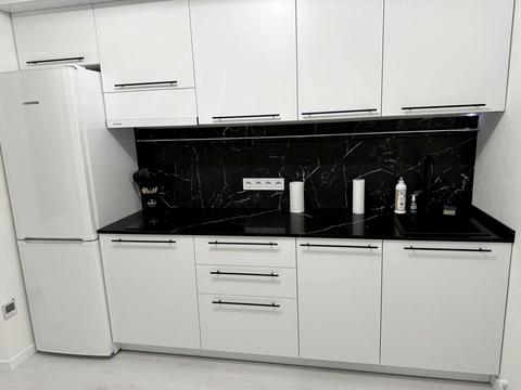 квартира за адресою Бориса Гмирі вул., 12-Б