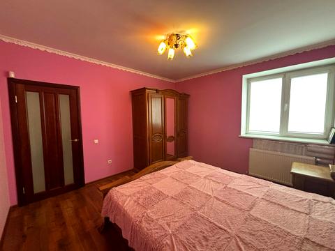 квартира за адресою Українська вул., 5