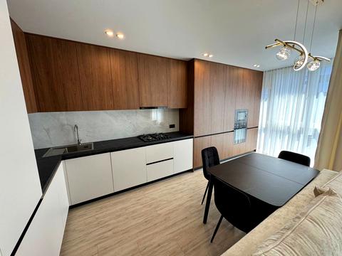 квартира за адресою Степана Бандери вул., 77-Б