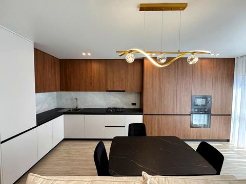 квартира за адресою Степана Бандери вул., 77-Б