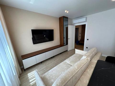 квартира за адресою Степана Бандери вул., 77-Б