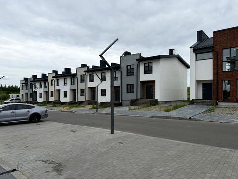 будинок за адресою Рівне, Назара Небожинського вул. (Павлюченка)