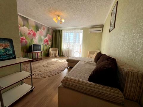 квартира за адресою Євгена Танцюри вул., 74