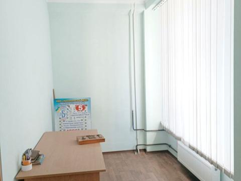 коммерческая по адресу Вячеслава Чорновола ул., 1