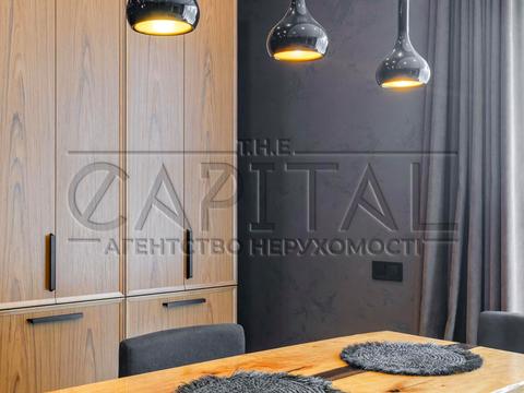 квартира за адресою Буслівська вул., 12