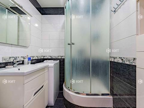 квартира за адресою Космонавтів вул., 7а