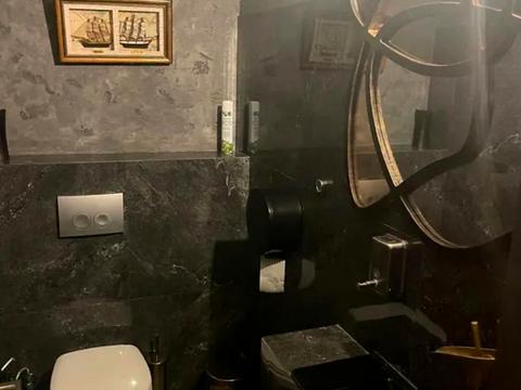 комерційна за адресою Михайла Максимовича вул. (Онуфрія Трутенка), 24-Б