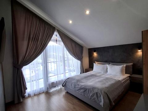 будинок за адресою с. Поляниця, урочище Прелуки, 48
