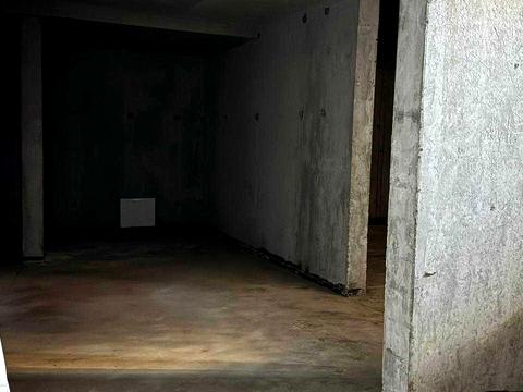 комерційна за адресою Родини Крістерів вул., 20-Б