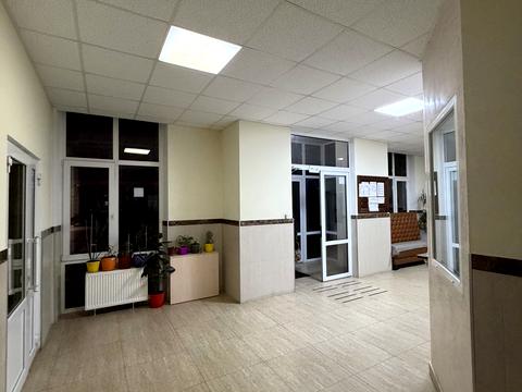 квартира за адресою Лабораторний пров., 6