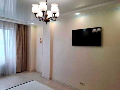 квартира за адресою Райдужний масив вул., 1