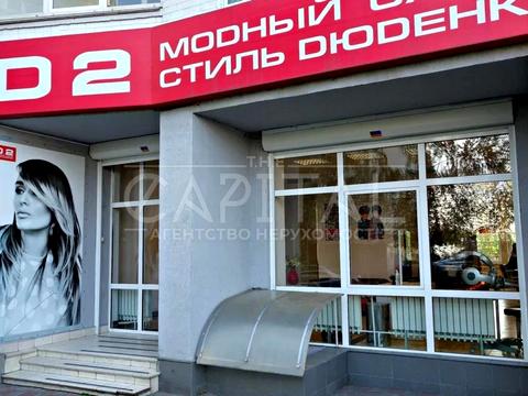 комерційна за адресою Миколи Бажана просп., 12