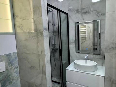 квартира по адресу Олеся Бердника ул., 1-Д