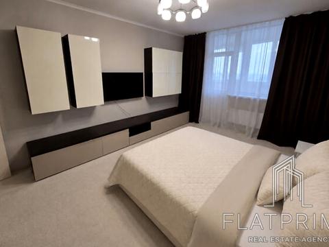 квартира за адресою Авіаконструктора Ігоря Сікорського вул. (Танкова), 1