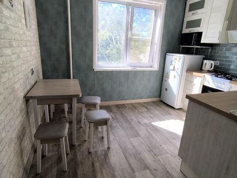 квартира за адресою Квартальна вулиц вул. (Гладкова), 45