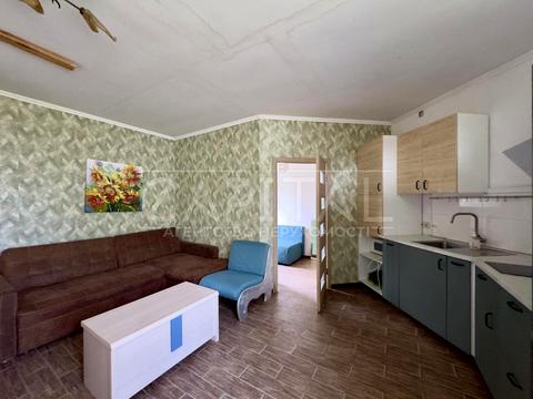 будинок за адресою наб. Дніпровська